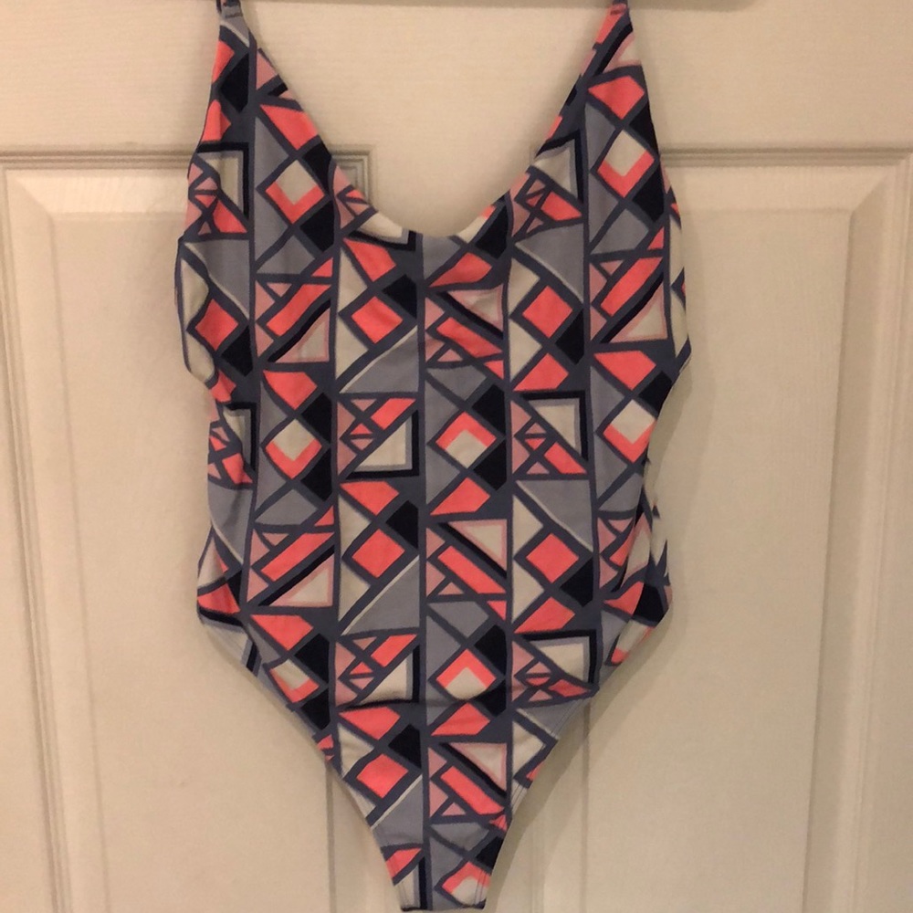 Aerie L colorful one piece